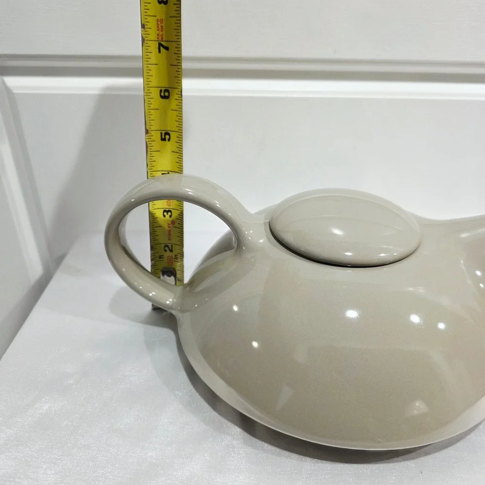 Claudia Schiffer Post Modern Teapot Ceramic‎ Taupe Quiet Luxury Modern